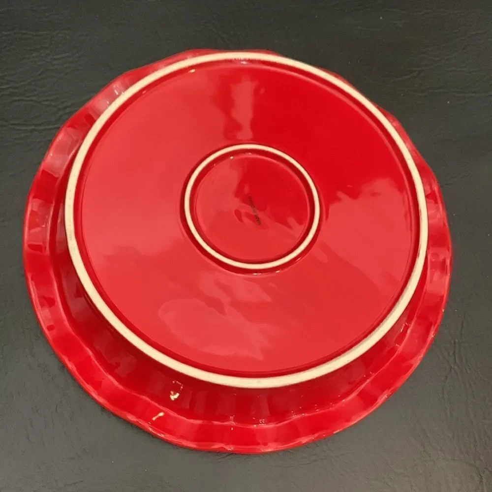 Ceramic Pie Baking Serving Dish Red White Fluted  9 Inch Valentines Christmas